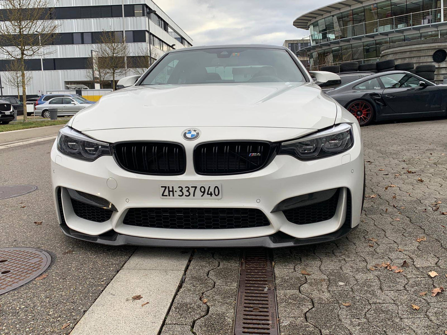 Carbon - BMW M3/4 F80/82/83 C-Style Frontlippe