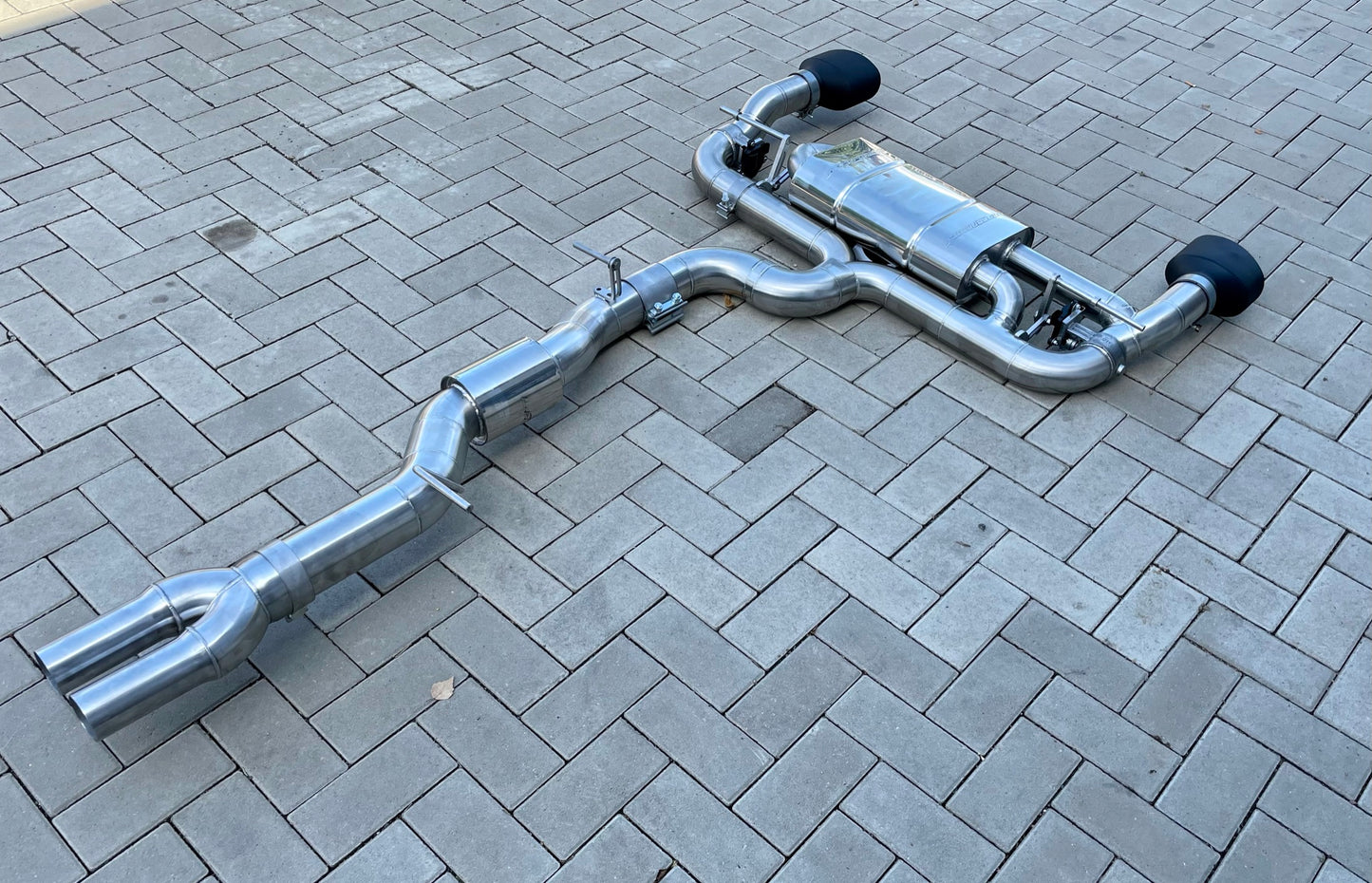 L-Performance - Audi RS3 8V VFL - Terrorline V1 Klappenabgasanlage 3,5 auf 2x3 Zoll
