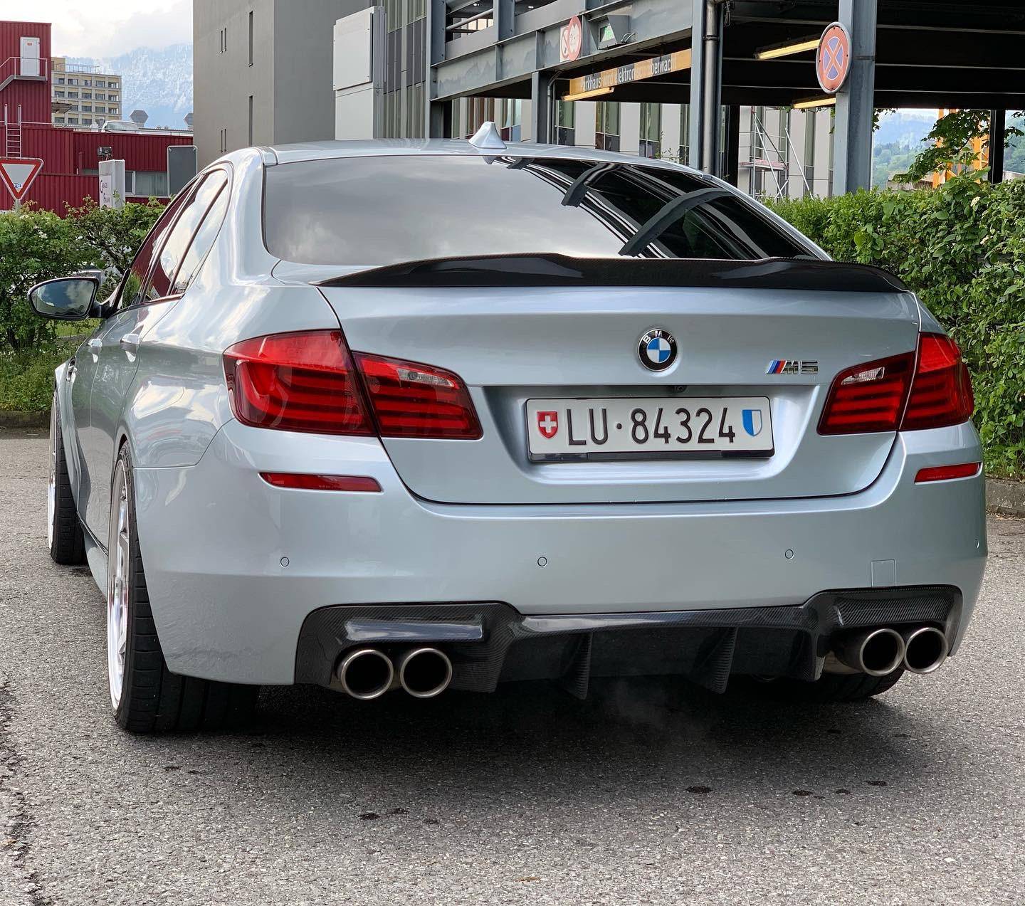 Carbon - BMW M5 F10 Spoiler und 5er P-Style