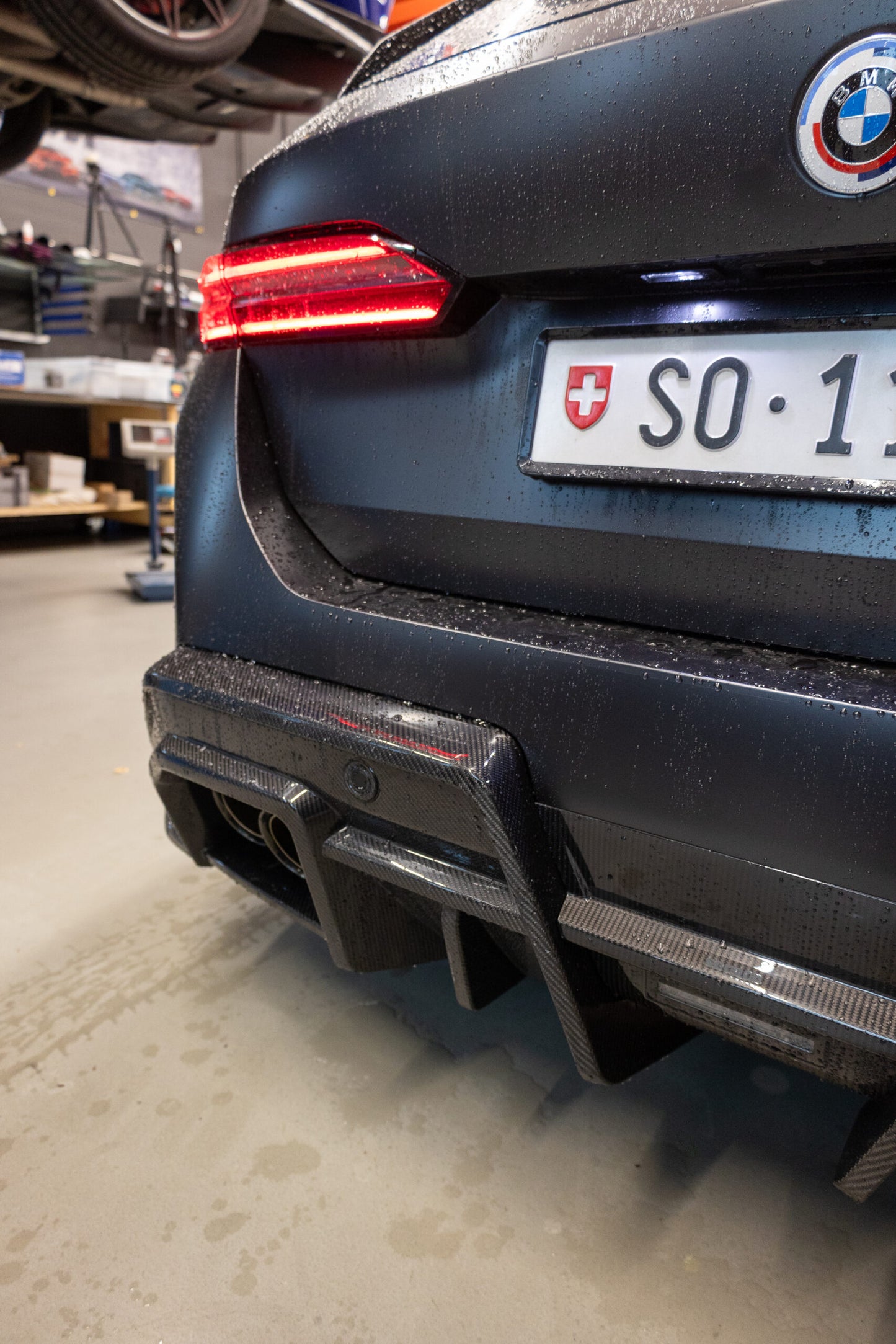Carbon - BMW M5 G90 / G99 Carbon VRS-Style Diffusor