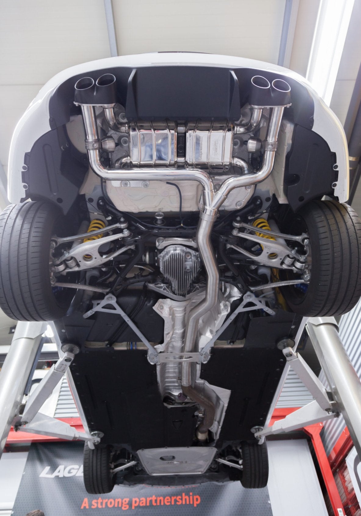 Capristo Sportauspuff BMW M2 mit CH Zulassung - TUNING SWITZERLANDAbgasanlagen / DownpipesTUNING SWITZERLAND02683Capristo Sportauspuff BMW M2 mit CH Zulassung