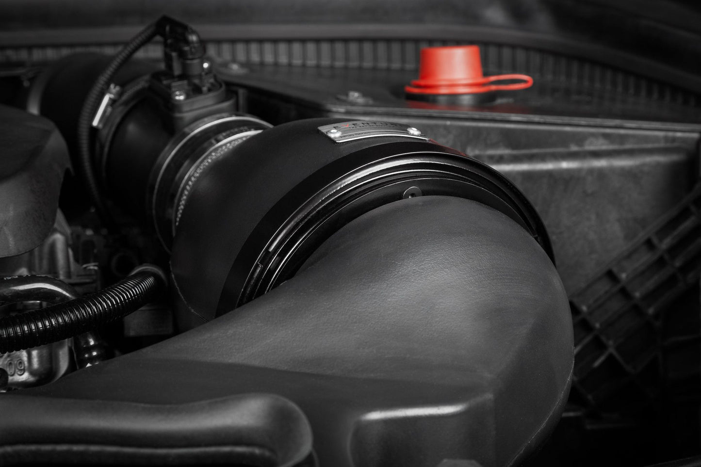 Eventuri Schwarz Carbon Ansaugung für Mini F56 Cooper S / JCW - mit CH-Strassenzulassung