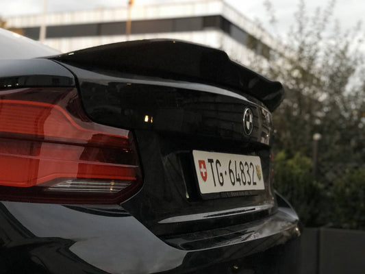 Carbon - BMW M2 V-Style Spoiler F87 & Competition & F22