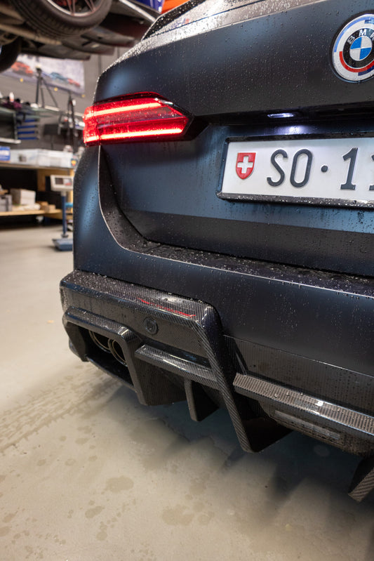 Carbon - BMW M5 G90 / G99 Carbon VRS-Style Diffusor
