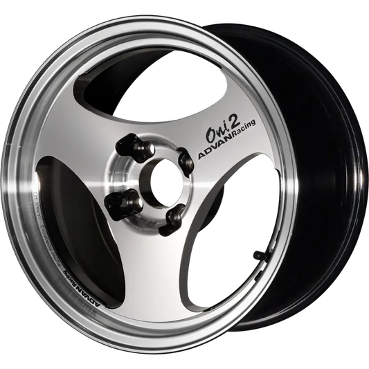 ADVAN RACING | Design: Oni2 | Gr?sse: 5.5x15 | ET: 38 | Lochkreis: 4x100 | Farbe: machining & diamond cut