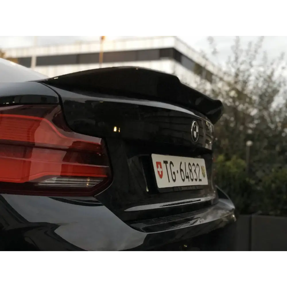 Carbon - BMW M2 V-Style Spoiler F87 & Competition & F22