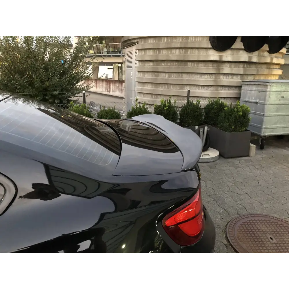 Carbon - BMW M2 V-Style Spoiler F87 & Competition & F22
