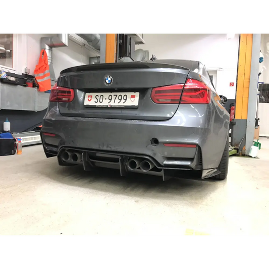 Carbon - BMW M3/4 F80/82/83 RS-Style Diffusor