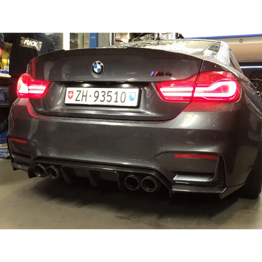 Carbon - BMW M4 F82 P-Style Spoiler