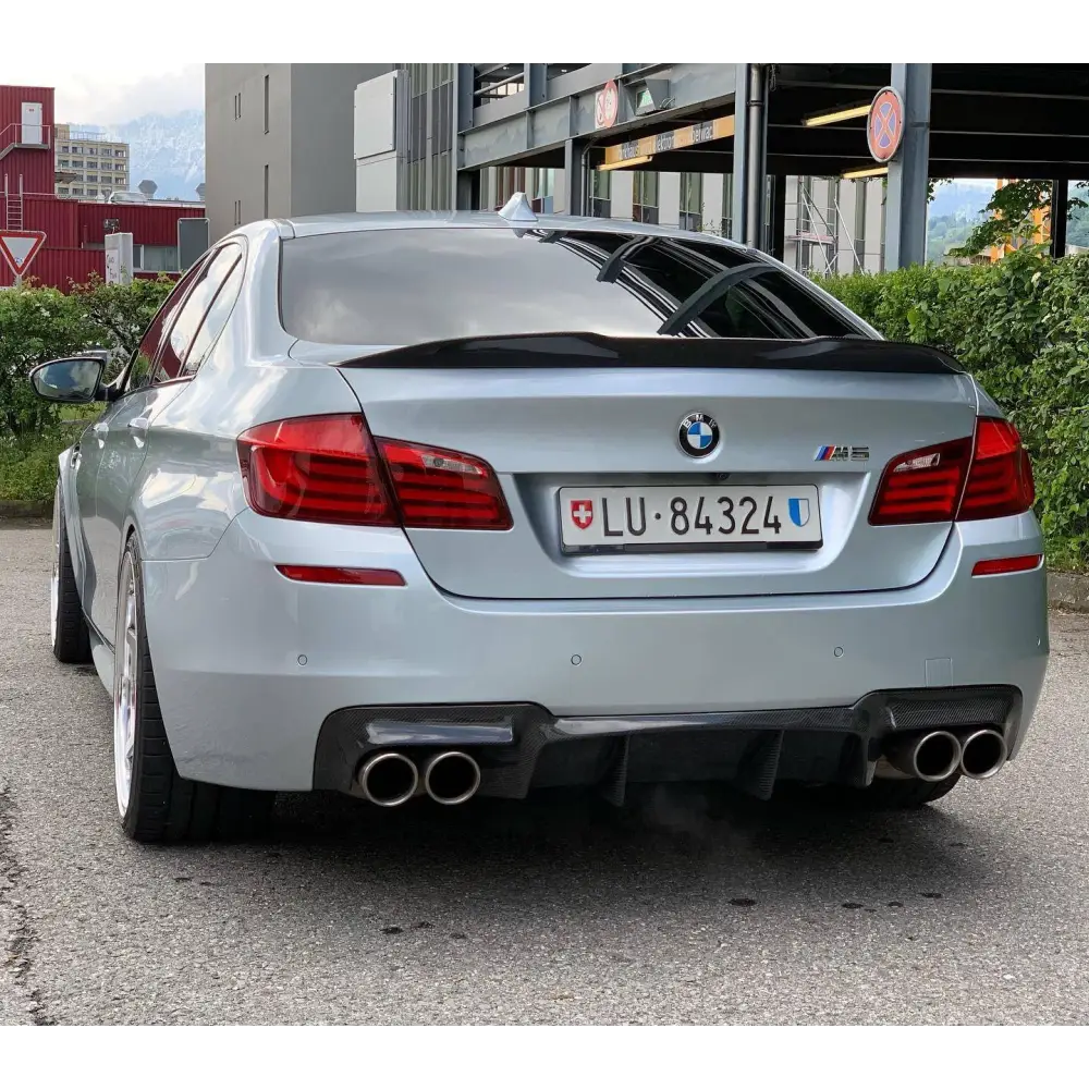 Carbon - BMW M5 F10 Spoiler und 5er P-Style