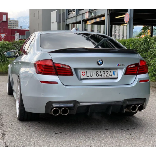 Carbon - BMW M5 F10 Spoiler und 5er P-Style