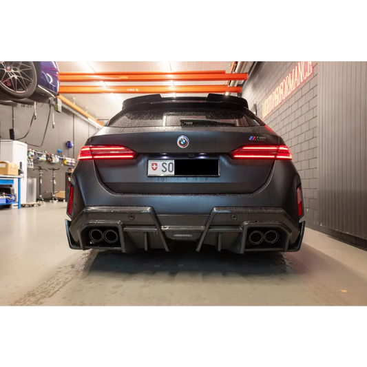 Carbon - BMW M5 G90 / G99 Carbon VRS-Style Diffusor