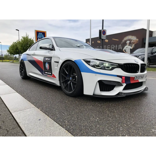 Carbon - P-Style Seitenschweller BMW M4 F82/F83 & F32