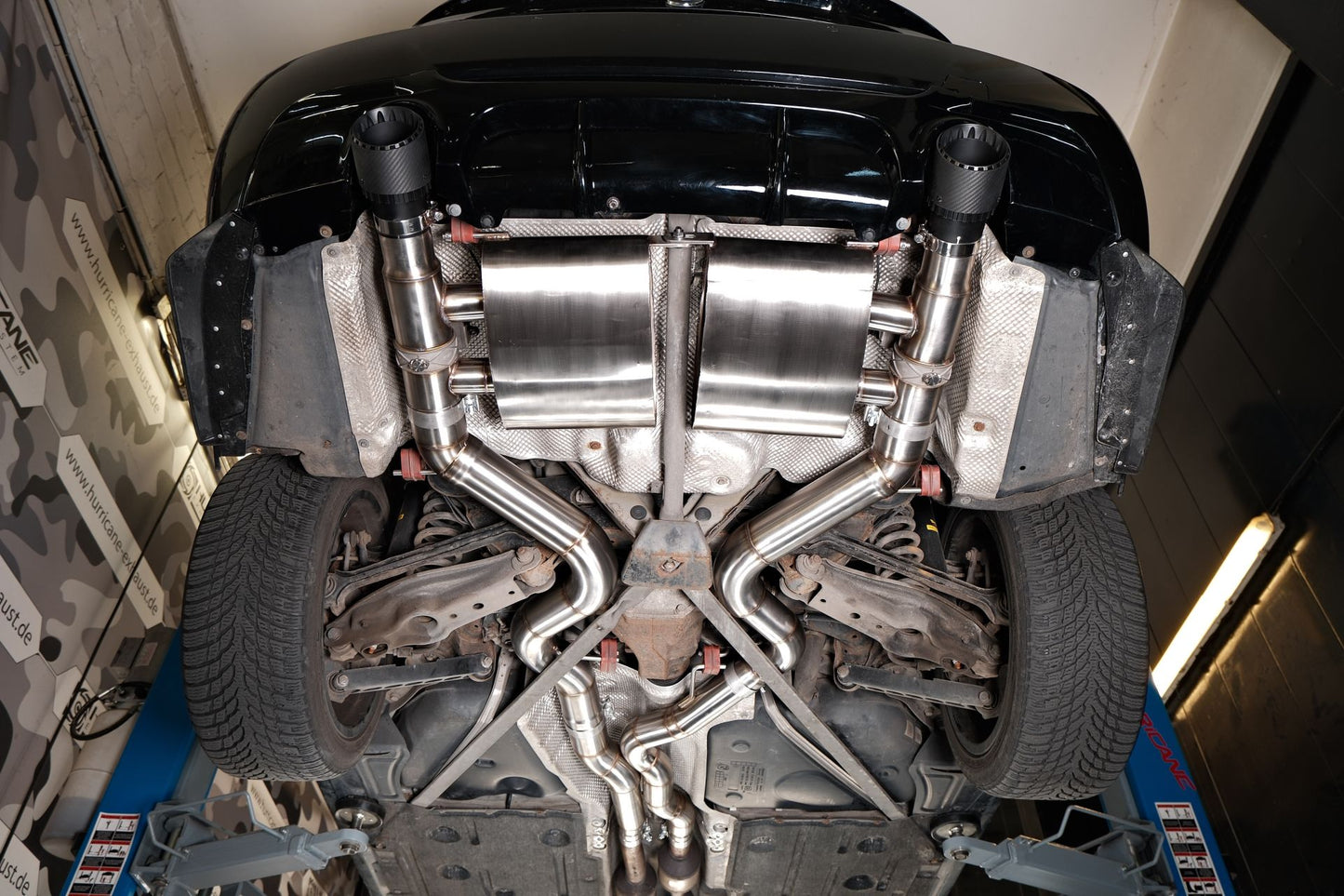 Hurricane 3,5" Abgasanlage für BMW E92 E93 335i N54