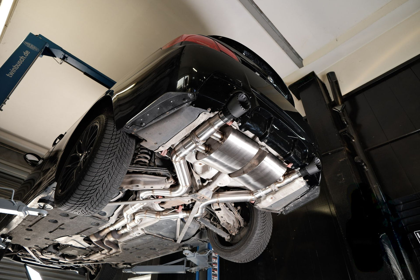 Hurricane 3,5" Abgasanlage für BMW E92 E93 335i N54