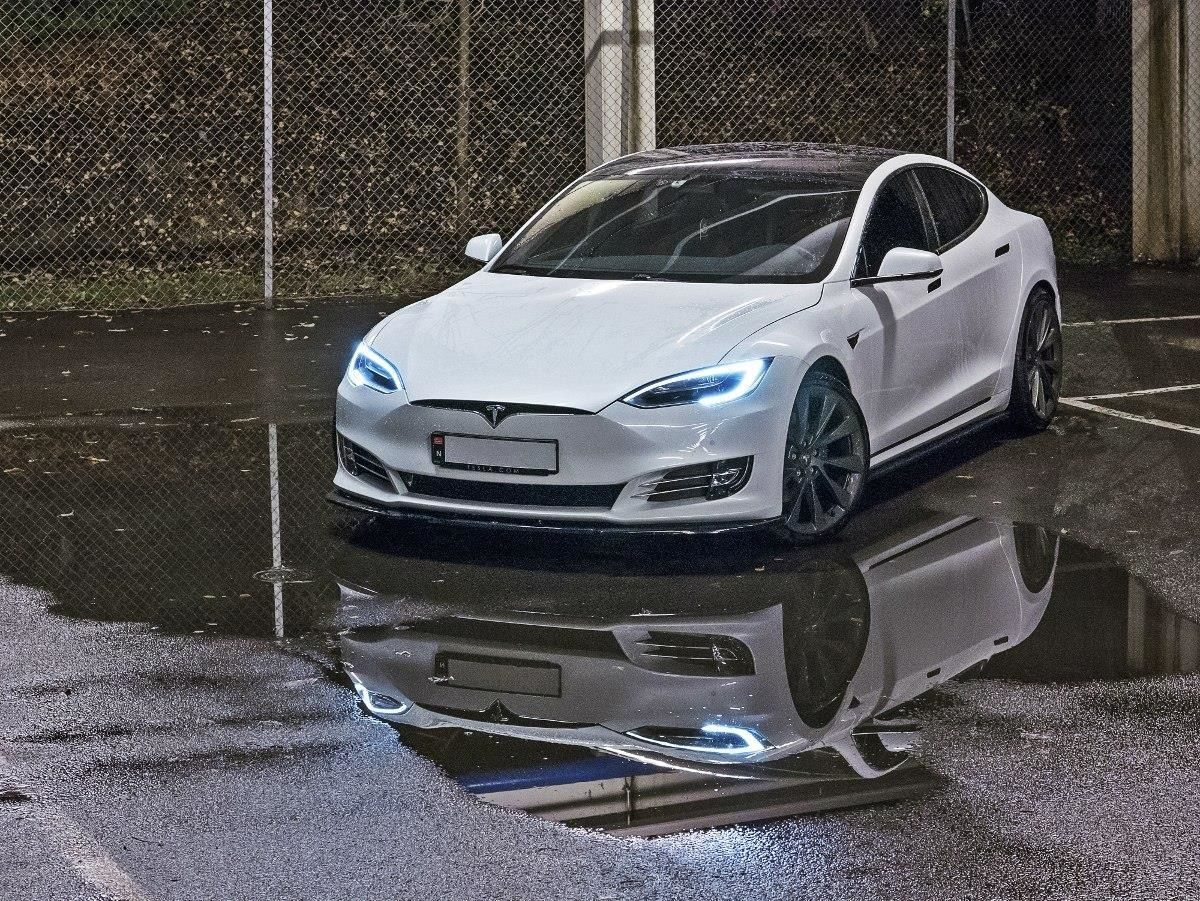 Maxton Design Seitenschweller für Tesla Model S Facelift Carbon Look