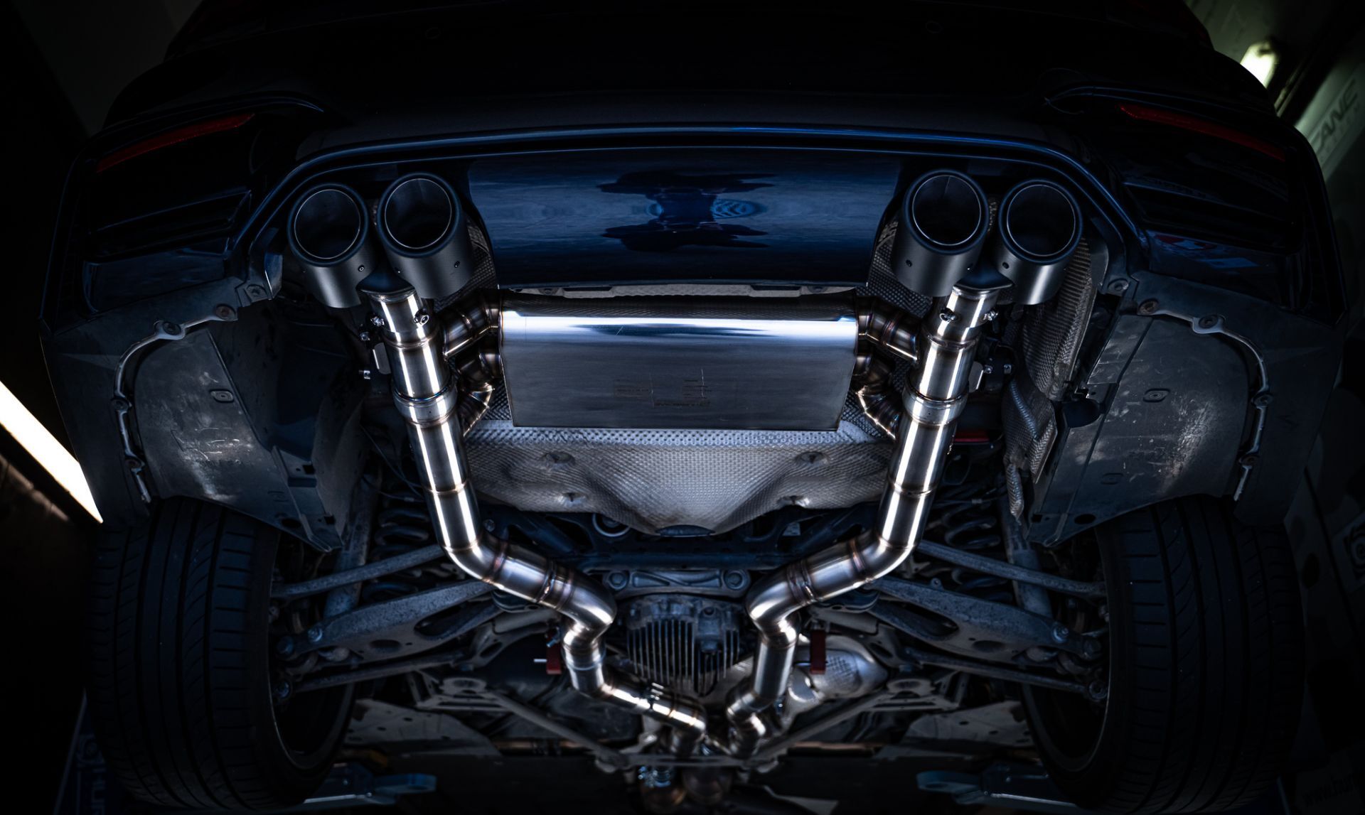 Hurricane - 2,76" Abgasanlage für BMW M3 F80 431PS