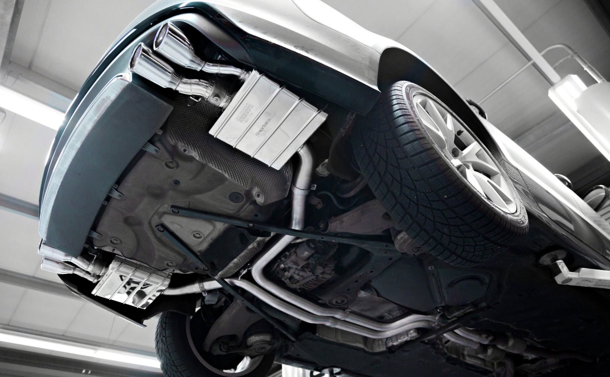 Capristo Sportauspuff Audi S6 4G mit CH Zulassung - TUNING SWITZERLANDAbgasanlagen / DownpipesTUNING SWITZERLAND02669Capristo Sportauspuff Audi S6 4G mit CH Zulassung